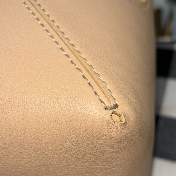 MCM Klara Shoulder leather Bag with Yellow Trim - Picture 11 of 15